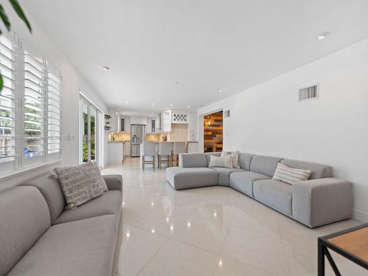 Interior, Kitchen, Living room, Recessed Lighting