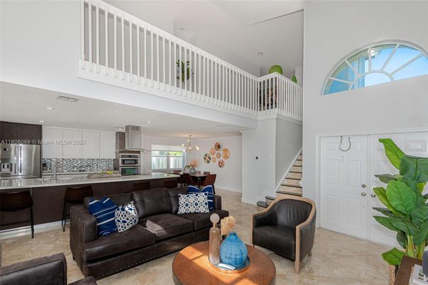 Dining room, Interior, Kitchen, Living room, Pendant Lights, Recessed Lighting, Stainless Steel Appliances
