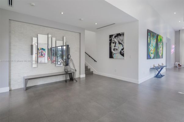 Interior, Recessed Lighting