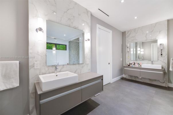 Bathroom, Dual Sink Vanities, Interior, Marble Walls, Recessed Lighting