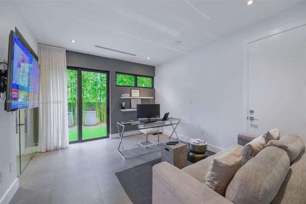 Home Office, Interior, Recessed Lighting