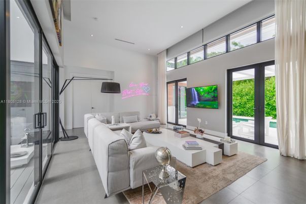 Interior, Living room, Recessed Lighting