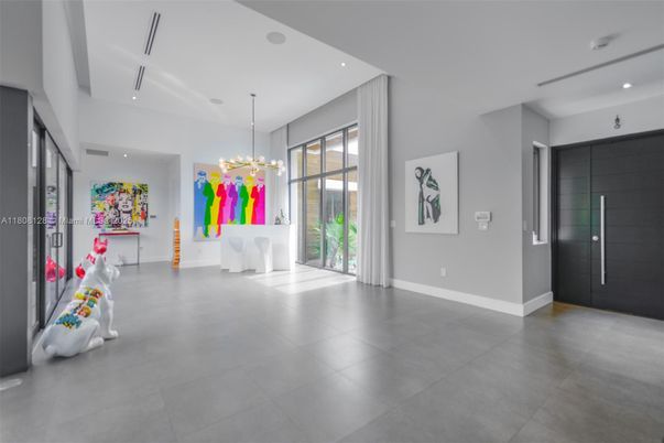 Elevator, Interior, Pendant Lights, Recessed Lighting