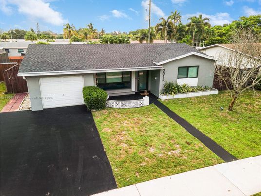 Attached, Backyard, Exterior, Facade, Ranch