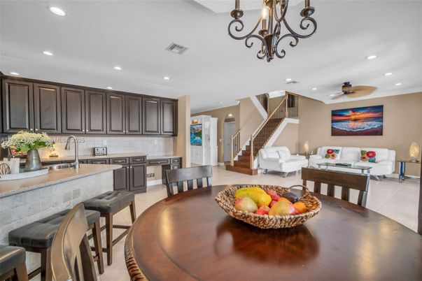 Chandelier, Dining room, Interior, Kitchen, Living room, Recessed Lighting