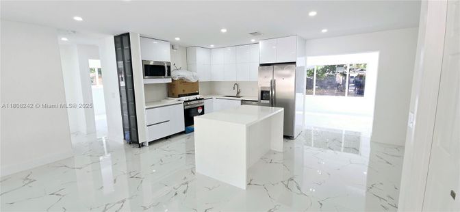 Interior, Kitchen, Marble, Recessed Lighting, Stainless Steel Appliances