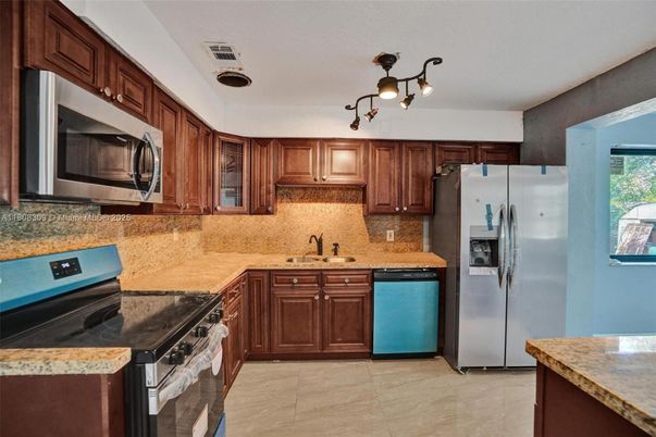 Interior, Kitchen, Stainless Steel Appliances