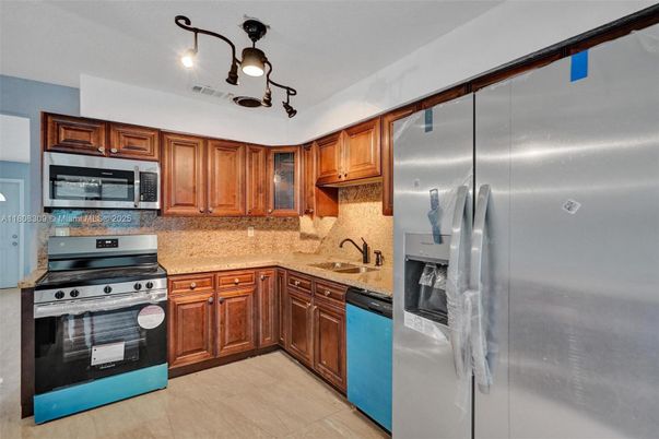 Interior, Kitchen, Stainless Steel Appliances