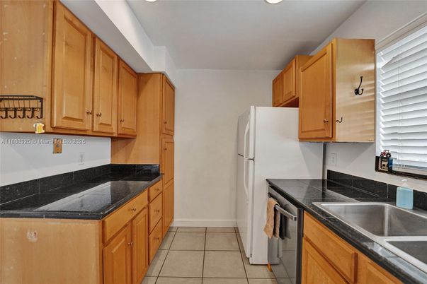 Interior, Kitchen, Tile Countertops