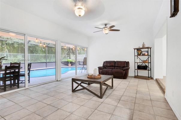 Interior, Living room, Pool, Sun Room