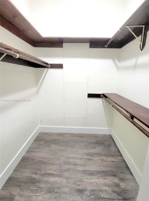 Interior, Walk-in Closets, Wood Texture Flooring