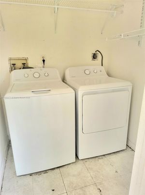 Interior, Utility Closets, Washer