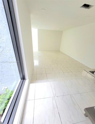 Empty room, Interior, Marble