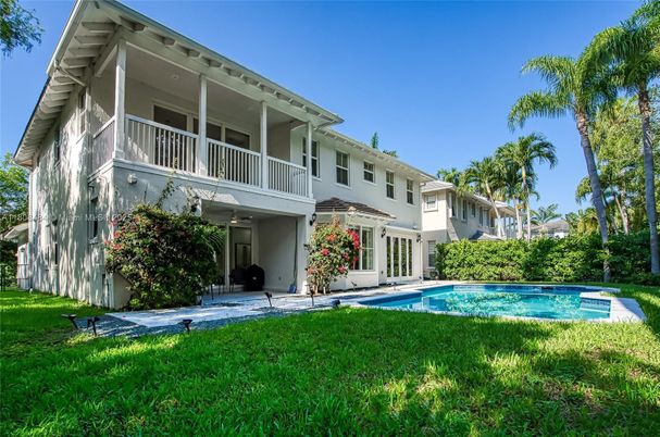 Backyard, Exterior, Pool