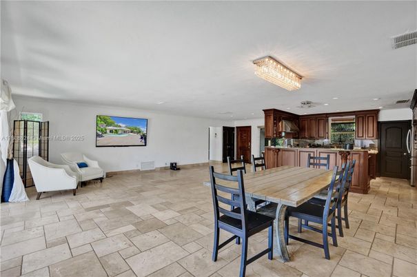 Chandelier, Dining room, Interior, Kitchen, Recessed Lighting