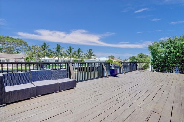Exterior, Wood Texture Flooring