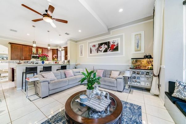 Interior, Kitchen, Living room, Pendant Lights, Recessed Lighting