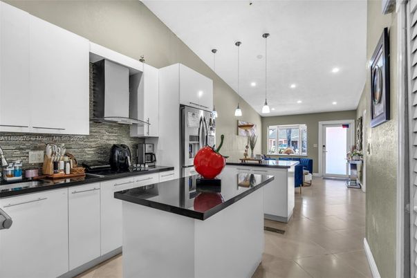 Interior, Kitchen, Pendant Lights, Recessed Lighting
