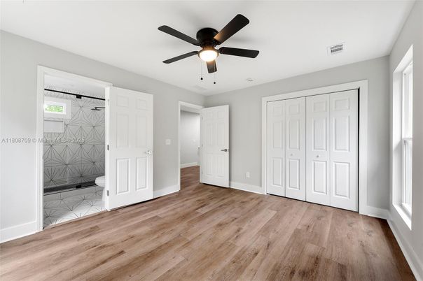 Bathroom, Empty room, Interior, Marble, Wood Texture Flooring