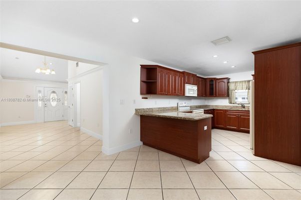Interior, Kitchen, Pendant Lights, Recessed Lighting