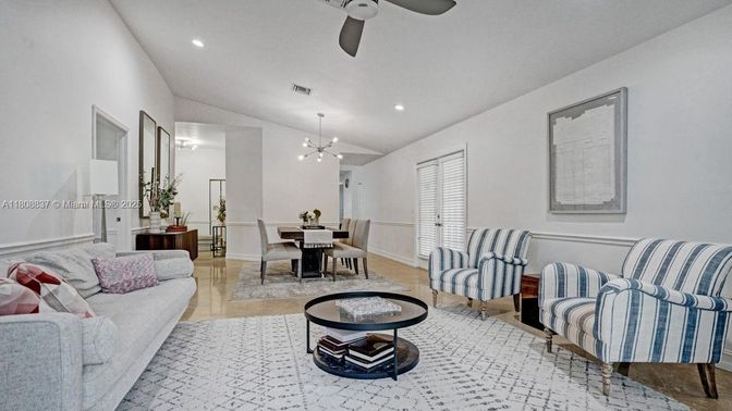 Dining room, Interior, Living room, Recessed Lighting