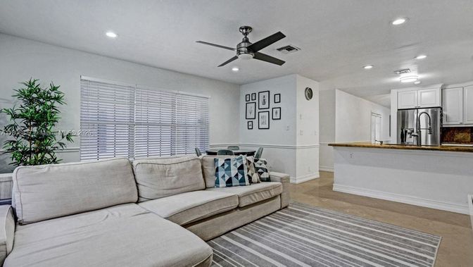 Interior, Kitchen, Living room, Recessed Lighting