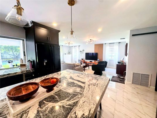 Interior, Living room, Marble, Pendant Lights, Recessed Lighting
