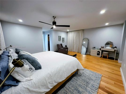Bedroom, Interior, Recessed Lighting, Wood Texture Flooring