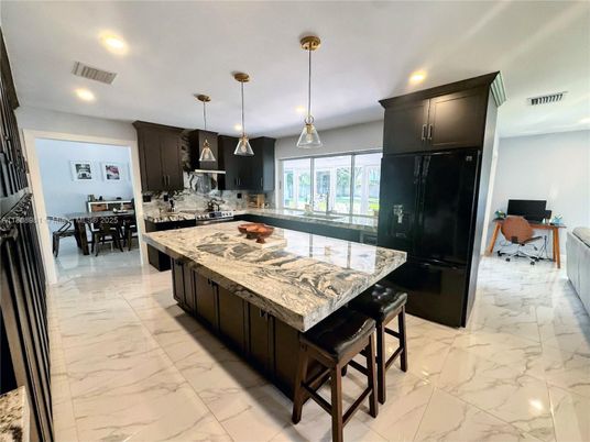 Dining room, Interior, Kitchen, Marble, Pendant Lights, Recessed Lighting