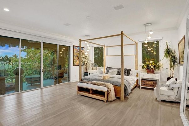 Bedroom, Interior, Pendant Lights, Recessed Lighting, Wood Texture Flooring