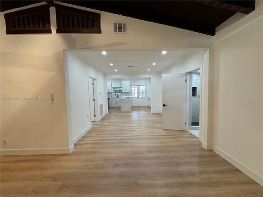 Interior, Recessed Lighting, Wood Texture Flooring