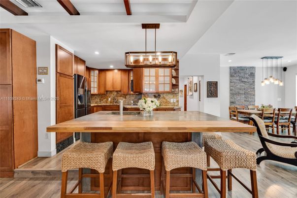 Dining room, Interior, Kitchen, Pendant Lights, Recessed Lighting, Stone Walls, Wood Texture Flooring