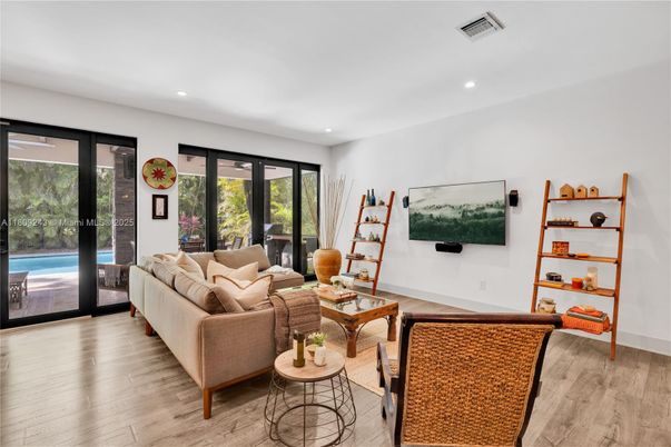 Interior, Living room, Recessed Lighting, Wood Texture Flooring