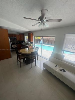 Dining room, Interior, Kitchen, Living room