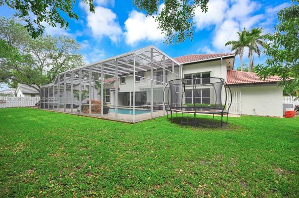 Backyard, Exterior, Playground