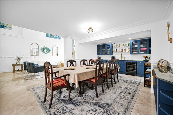 Dining room, Interior, Recessed Lighting