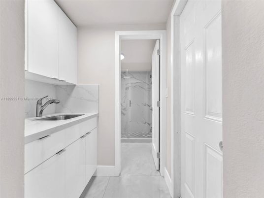 Bathroom, Interior, Marble Walls