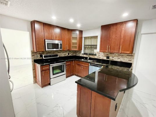 Interior, Kitchen, Marble, Recessed Lighting, Stainless Steel Appliances