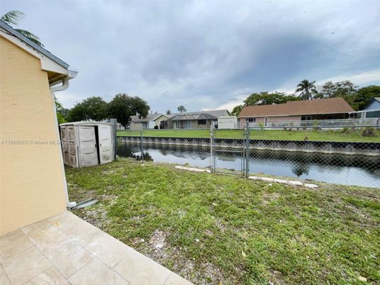 Exterior, Water