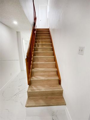 Interior, Marble, Recessed Lighting