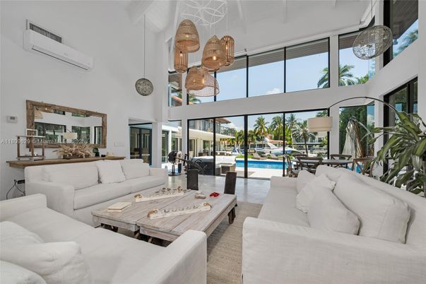 Interior, Living room, Pendant Lights