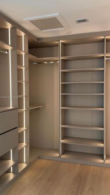 Interior, Recessed Lighting, Walk-in Closets, Wood Texture Flooring