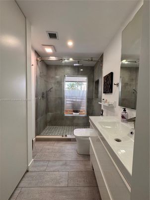 Bathroom, Free Standing Baths, Glass Shower, Interior, Recessed Lighting