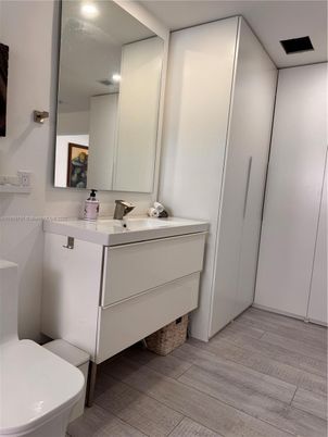 Bathroom, Interior, Recessed Lighting, Wood Texture Flooring