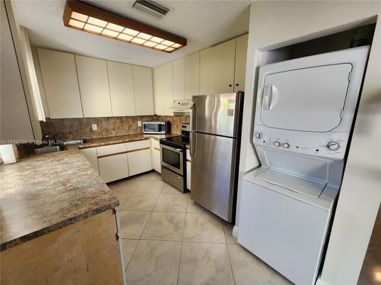 Interior, Kitchen, Washer