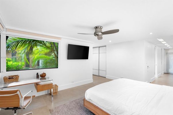 Bedroom, Home Office, Interior, Recessed Lighting