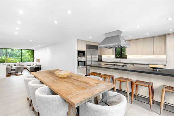 Dining room, Interior, Kitchen, Living room, Recessed Lighting, Stainless Steel Appliances