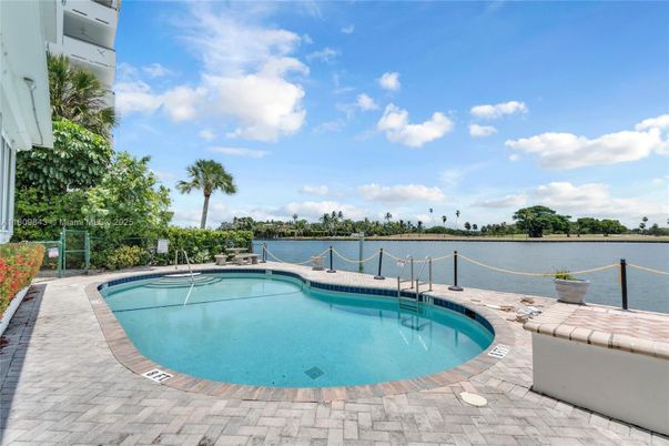 Exterior, Pool, Water
