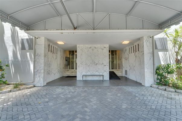 Exterior, Marble Walls