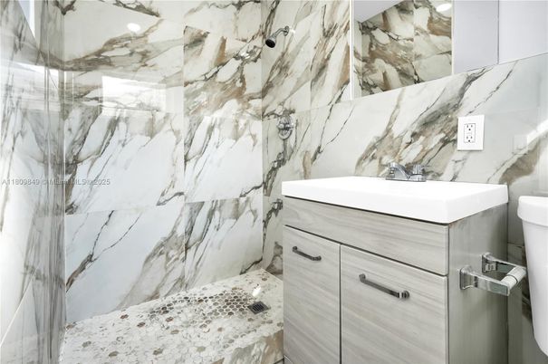 Bathroom, Interior, Marble Walls